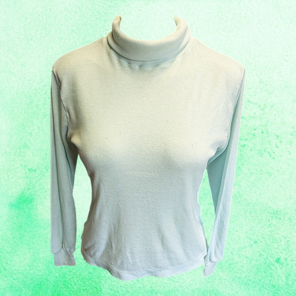 Women's Currants by Jeri-Jo Turtle Neck Blouse
